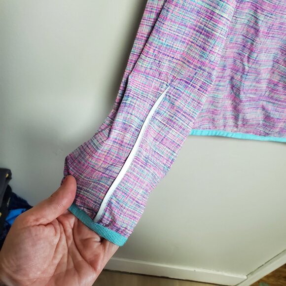 IVIVVA LULULEMON Full Zip Lightweight Jacket Windbreaker Packable Plaid Girls 14 - Picture 10 of 16